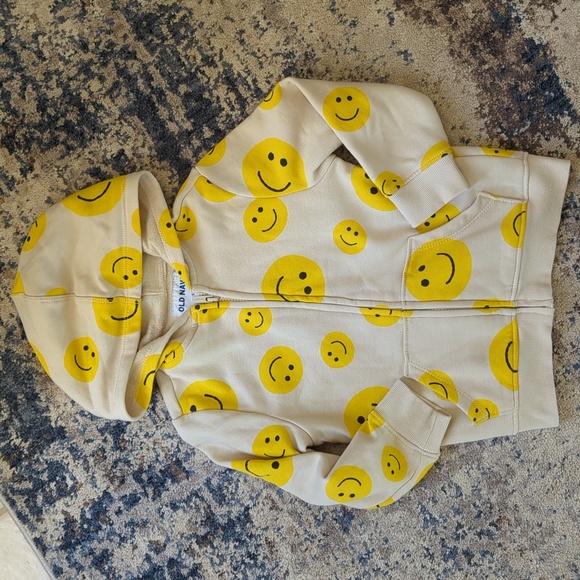Old Navy Other - Old Navy Smiley Zip Up 🙂